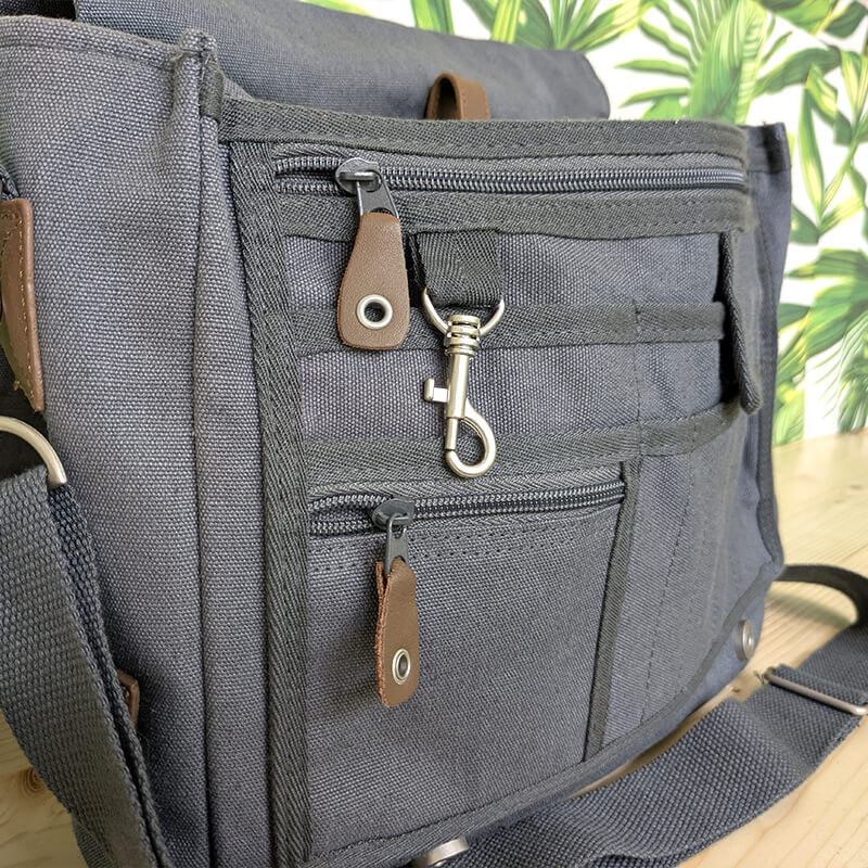 Borsa cartella tracolla in tessuto di canapa con tasche