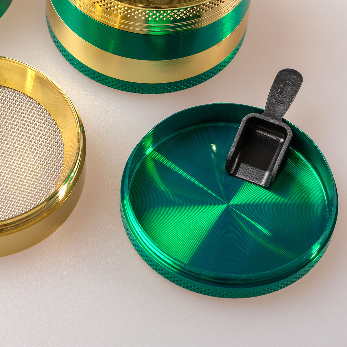 Grinder Leaf