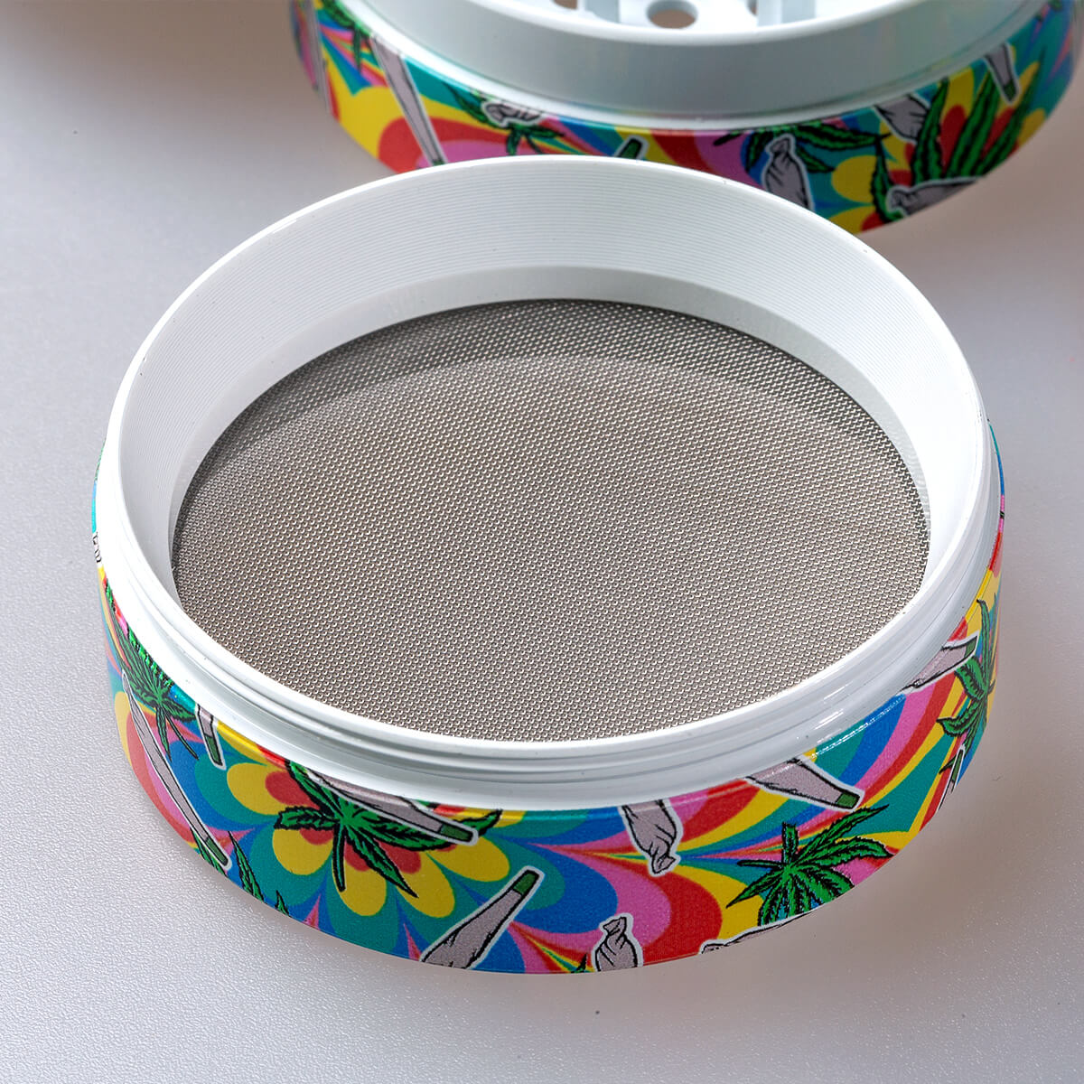 Grinder Colorful Leaves